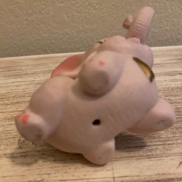 Pristine Vintage Porcelain Bisque Elephant Ring Holder - Picture 9 of 11